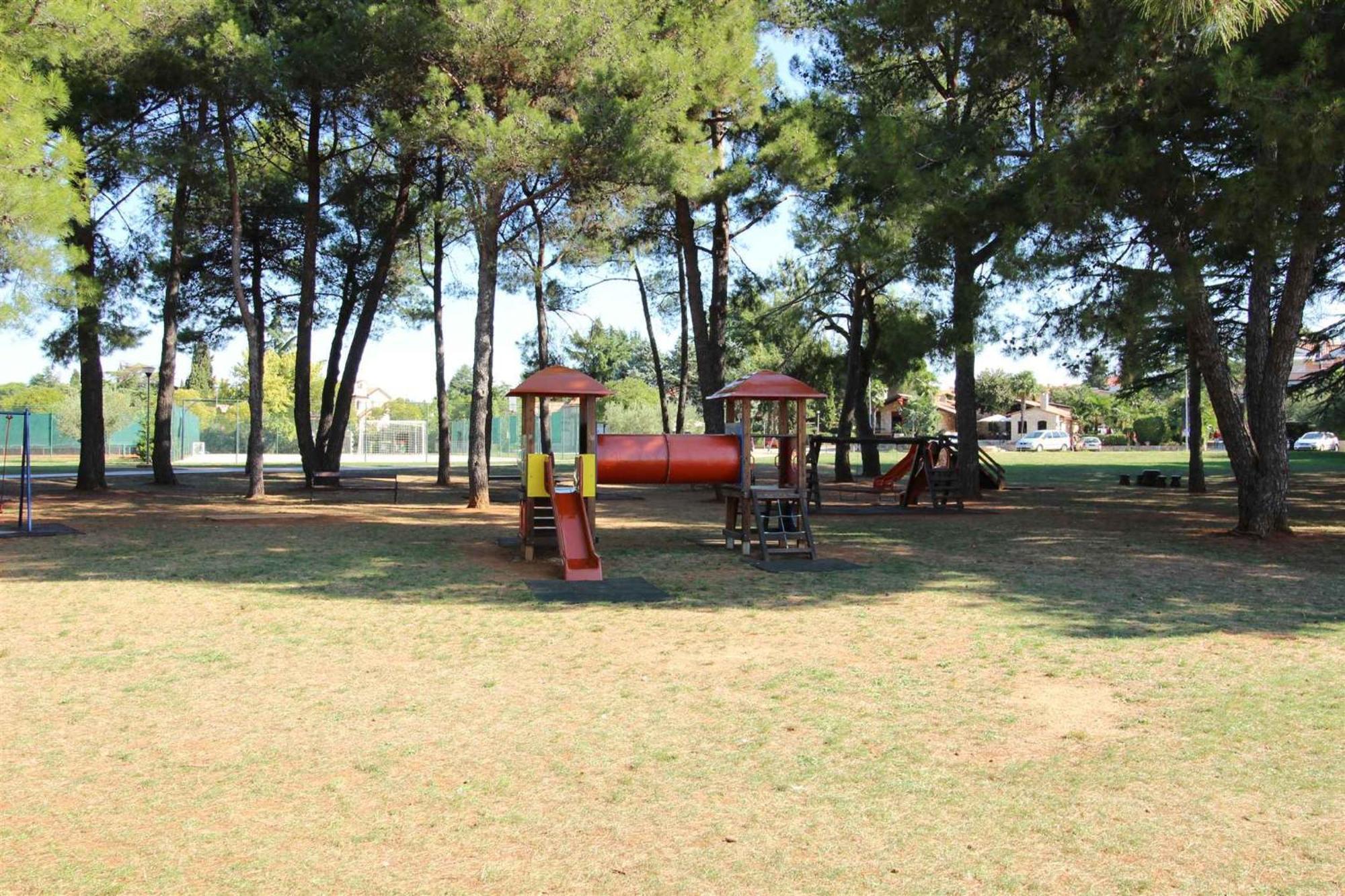 Apartments In Novigrad - Istrien 46738 Karpinjan Eksteriør bilde
